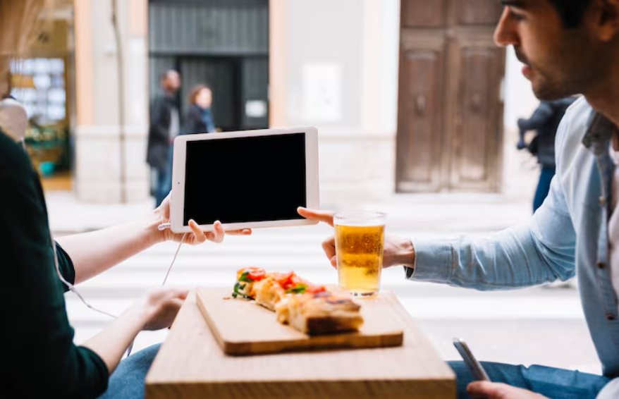 Pay at table payments enhancing restaurant convenience